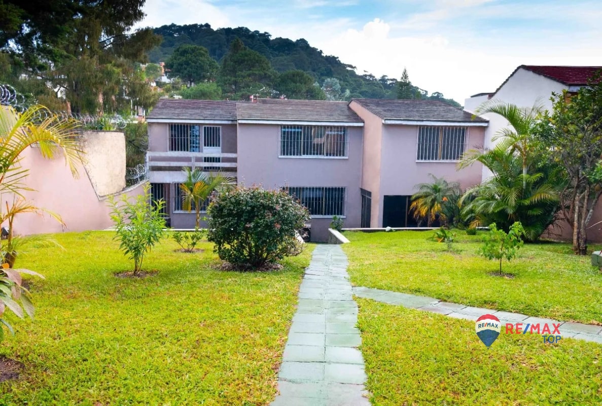 CASA EN COND. LA MONTAÑA, ZONA 16 - 1