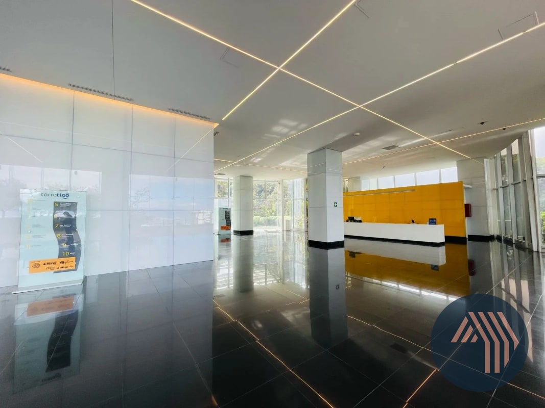 ALQUILER DE OFICINAS - TORRE TIGO, KM 9.3 CARRETERA AL SALVADOR - 13