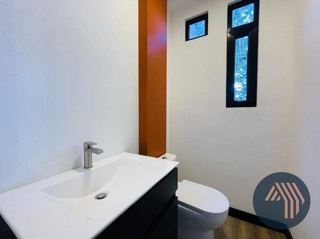 VENTA DE MODERNA CASA - SAN ANTONIO, KM 16 CARR. SALVADOR - 5