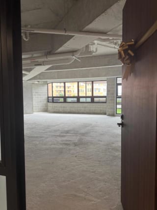 Oficina en renta en Edificio Septimo zona 4 — Oficina en Alquiler en Zona 4, Guatemala, Ciudad — miniatura 1 de 16