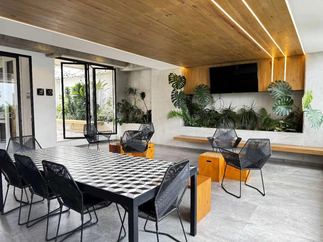 Apartamento de 2 niveles en zona 4 — Apartamento en Venta en Zona 4, Guatemala, Ciudad — foto 4 de 17