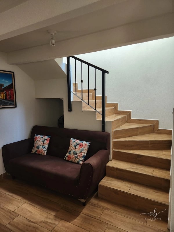 Casa en venta - Fuentes del Valle Norte V - zona 18 - 8