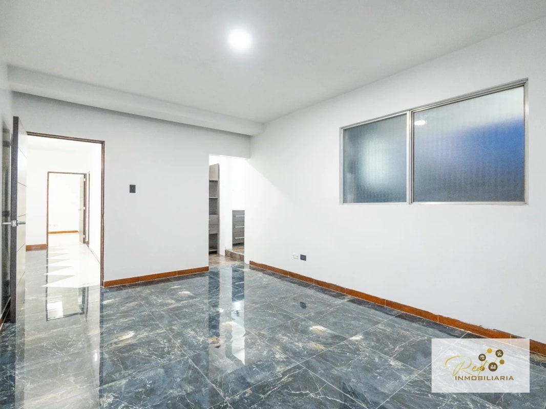 Venta de casa en zona 13 - 14