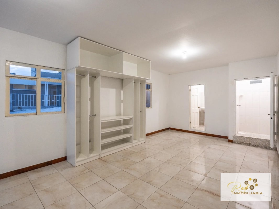 Venta de casa en zona 13 - 8