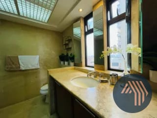 VENTA DE CÉNTRICO APARTAMENTO AMUEBLADO - TIFFANY, ZONA 10 — Apartamento en Venta en Tiffany II, Zona 10, Guatemala, Ciudad — miniatura 6 de 15