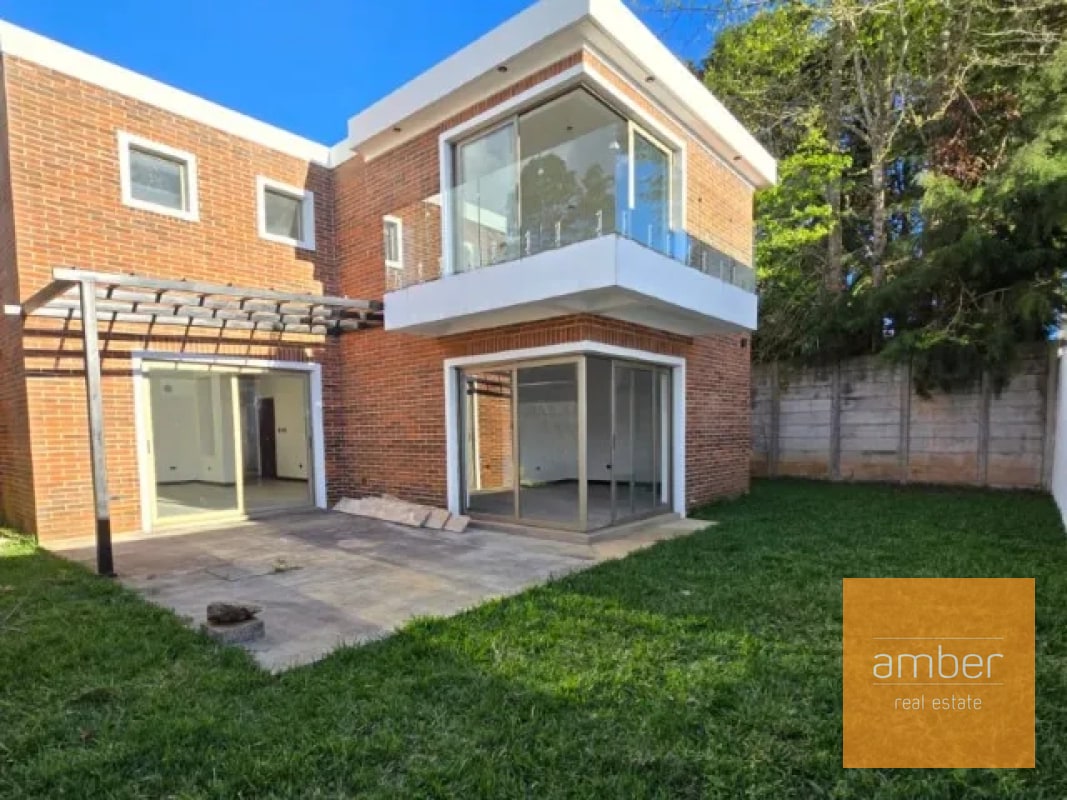 Villa Antonella, km 16.5 CES - 10