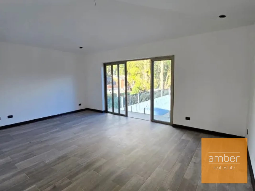 Villa Antonella, km 16.5 CES - 5