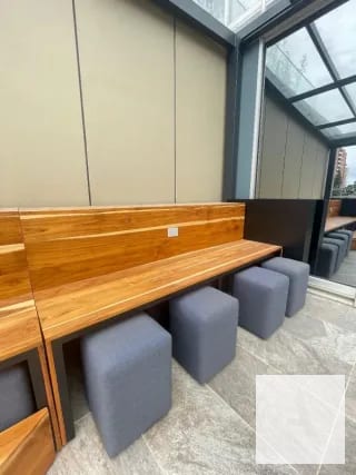 Moderna oficina para estrenar, completamente equipada y decorada en VENTA - Zona 10 — Oficina en Venta en Vasanta, Zona 10, Guatemala, Ciudad — miniatura 3 de 8