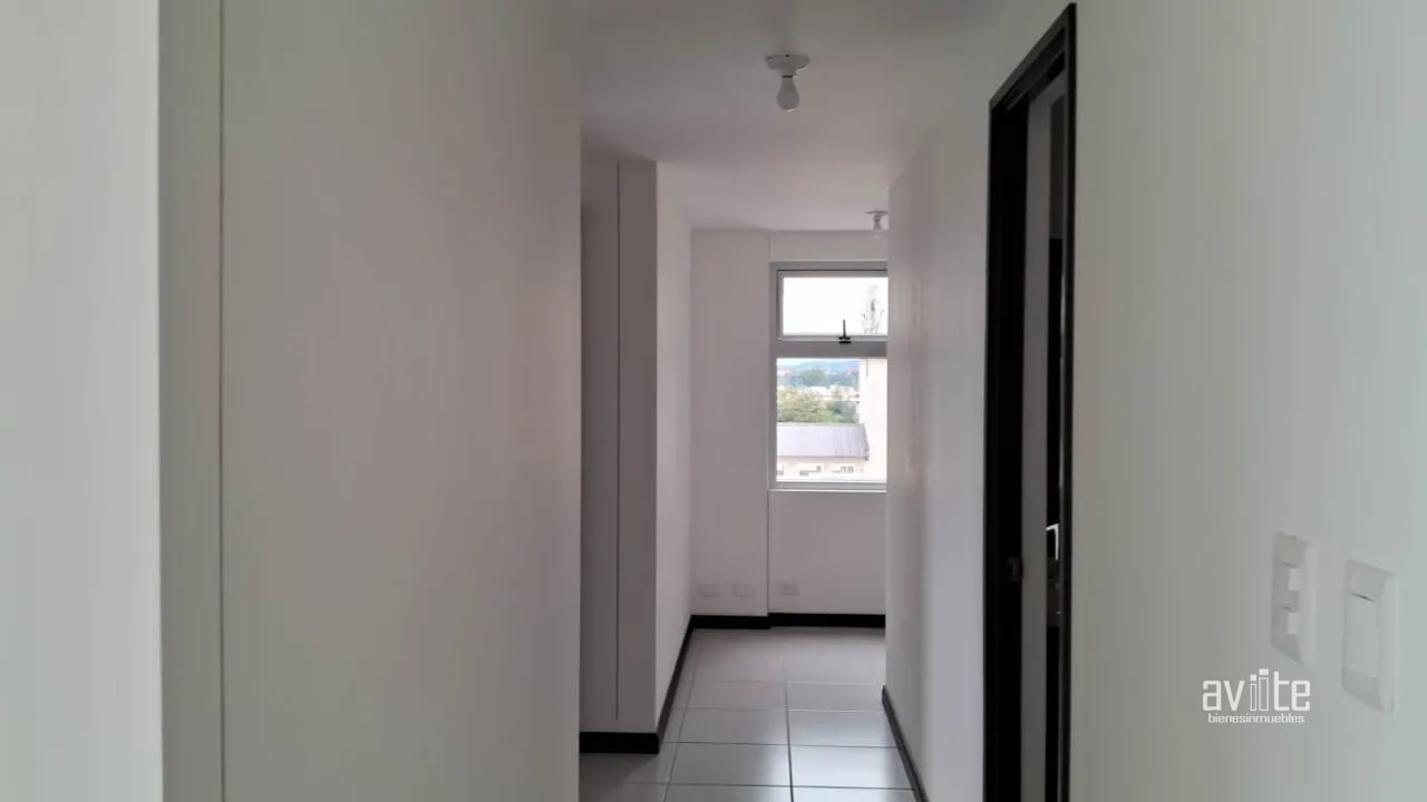 Condado Naranjo, Serena. de 3 habitaciones. Q6200 con mantenimiento incluido — Apartamento en Alquiler en Condado Naranjo, Zona 4 Mixco, Guatemala, Ciudad — foto 7 de 14