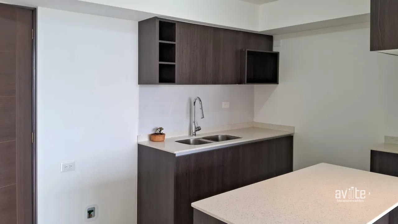 Condado Naranjo, Serena. de 3 habitaciones. Q6200 con mantenimiento incluido — Apartamento en Alquiler en Condado Naranjo, Zona 4 Mixco, Guatemala, Ciudad — foto 9 de 14