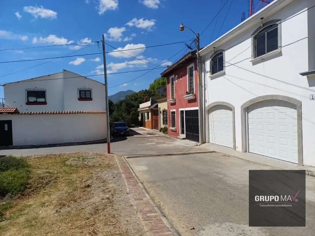 Casa Residencial Vistas de Florencia Santa Lucía Milpas Altas — Casa en Venta en Santa Lucía Milpas Altas, Sacatepéquez — foto 1 de 12
