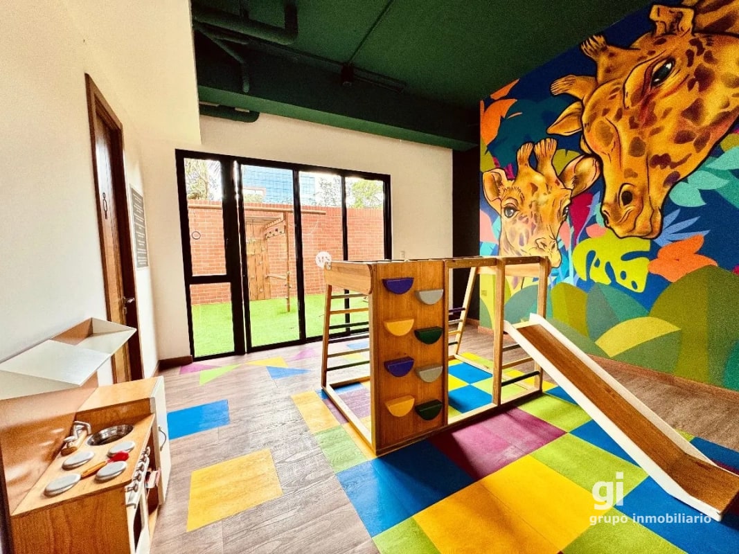 Apartamento en Renta en Zona 10 con Espacios Amplios y Funcionales + Amenidades Exclusivas - 8