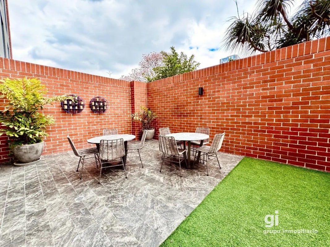 Apartamento en Renta en Zona 10 con Espacios Amplios y Funcionales + Amenidades Exclusivas - 6