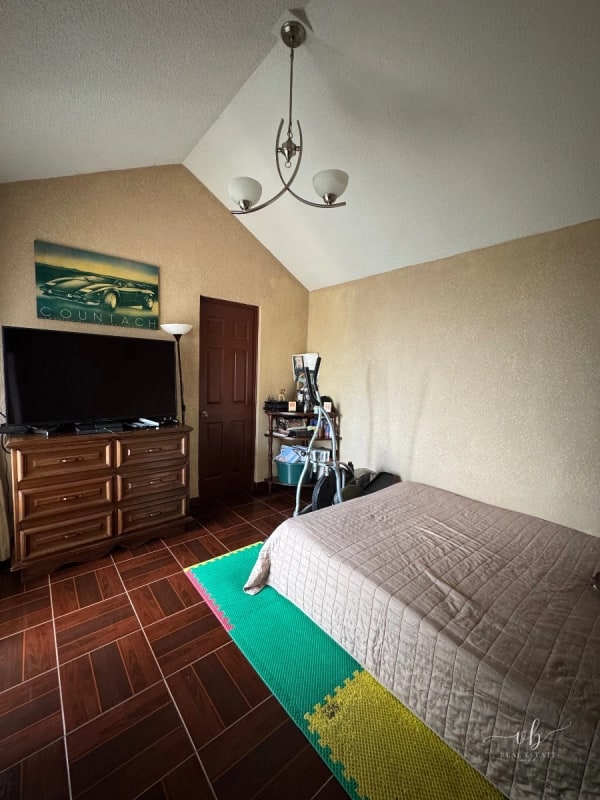 Casa en venta - Montebello 2 - CAES km 9.5 - 11