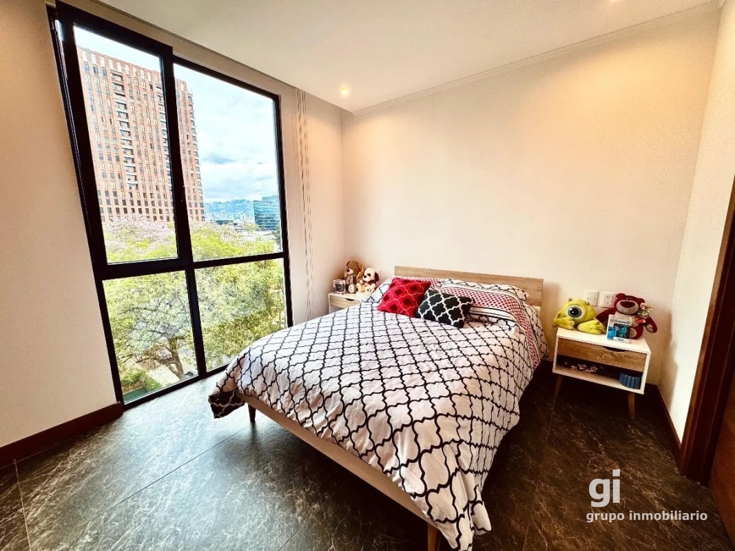 Apartamento en Venta en Zona 10 con Espacios Amplios y Funcionales + Amenidades Exclusivas - 13