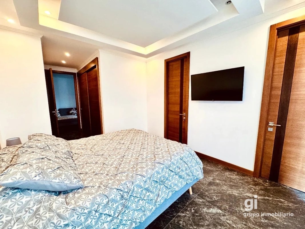 Apartamento en Venta en Zona 10 con Espacios Amplios y Funcionales + Amenidades Exclusivas - 10