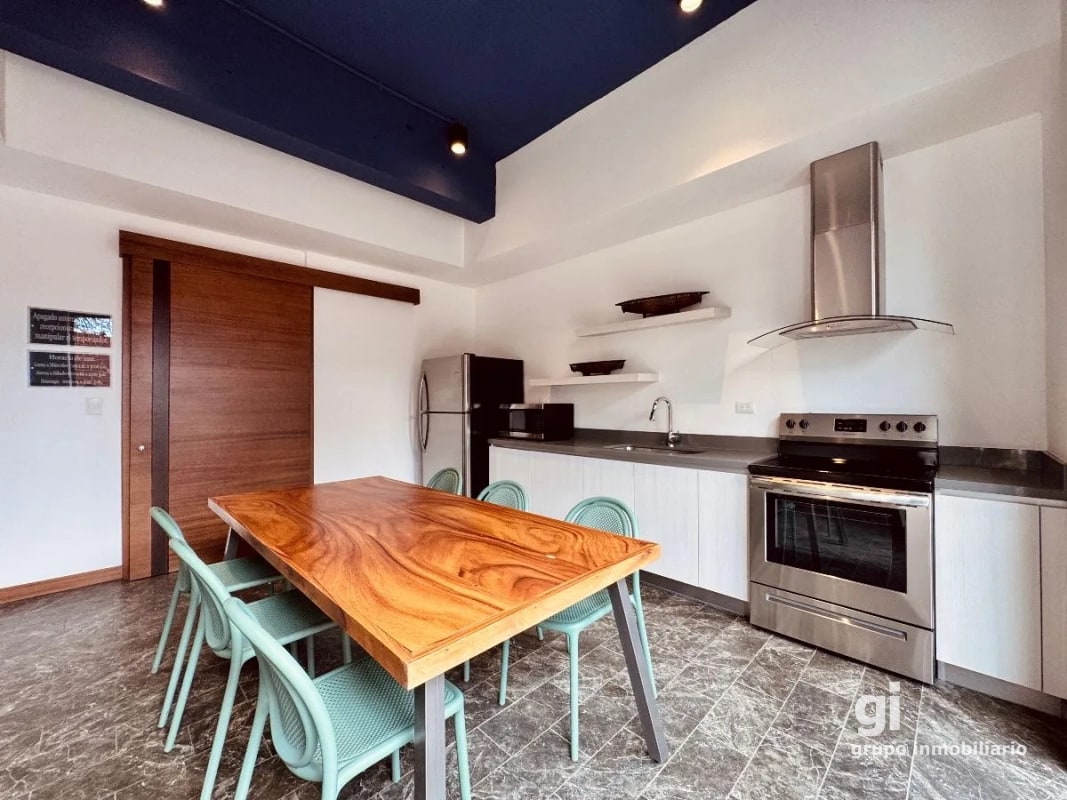 Apartamento en Venta en Zona 10 con Espacios Amplios y Funcionales + Amenidades Exclusivas - 4