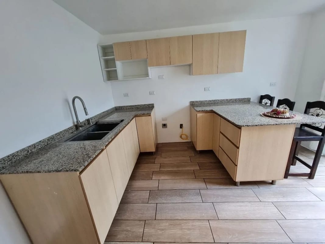 CASA EN RENTA O VENTA CARRETERA EL SALVADOR, KM 16.5 OLMECA — Casa en Venta en Carretera a El Salvador, Guatemala, Ciudad — foto 12 de 12