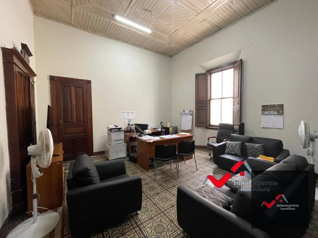 CASA EN VENTA ZONA 1 - 14