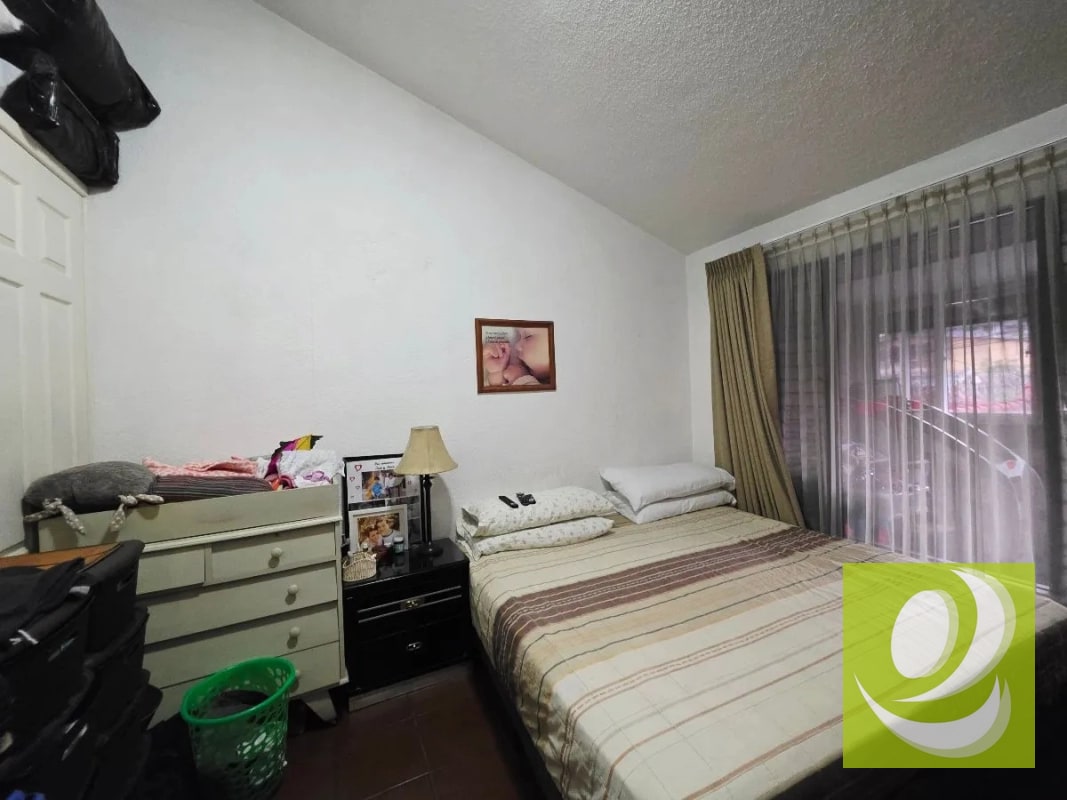 AMPLIA CASA EN VENTA EN SECTOR B4 SAN CRISTOBAL I - 7