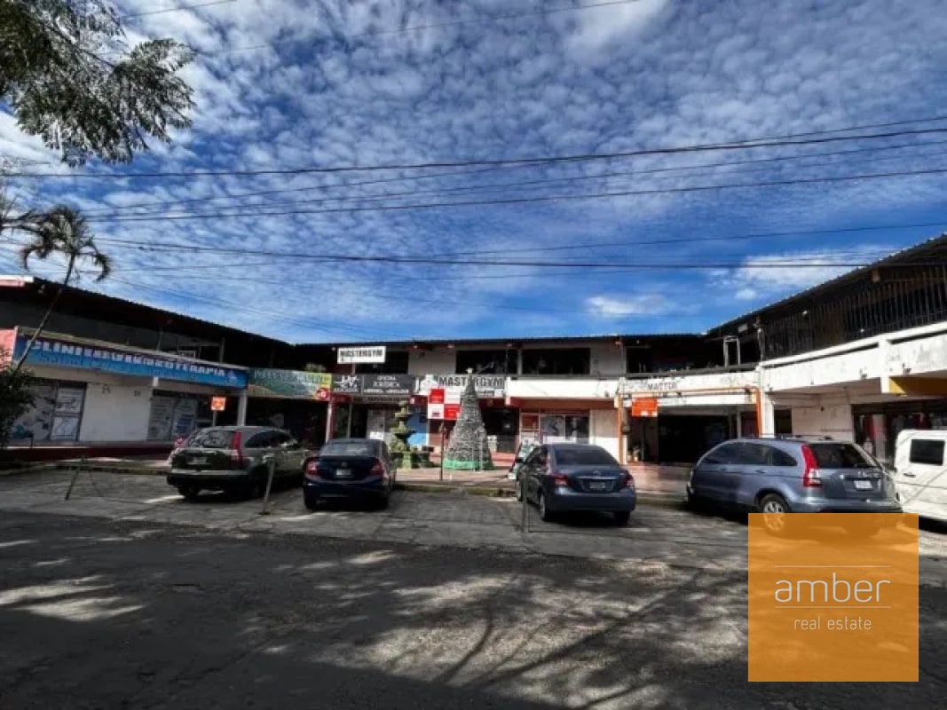 Local Comercial en Villa Nueva - 2