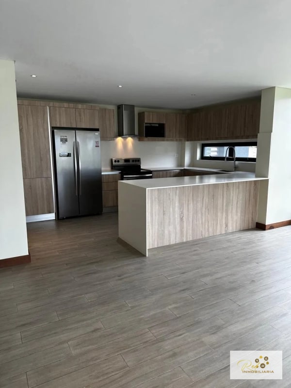 Exclusivo Penthouse en Reserva Oakland zona 10 - 1