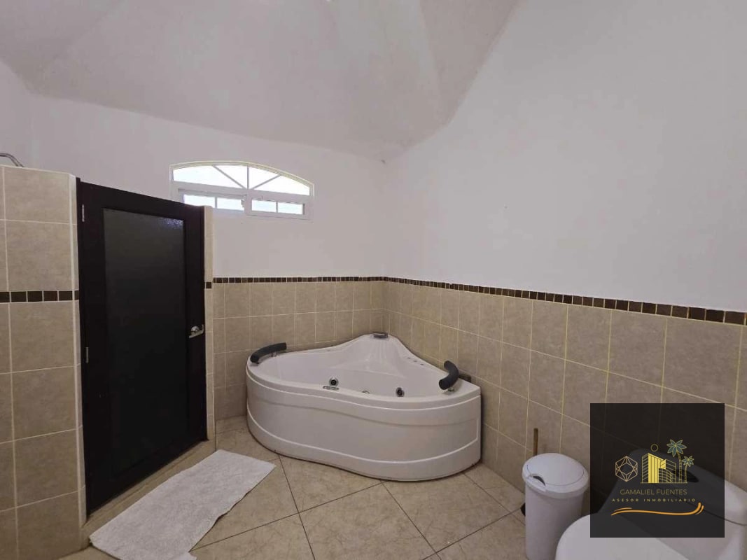 Chalet en Venta a 100 metros del mar - 12