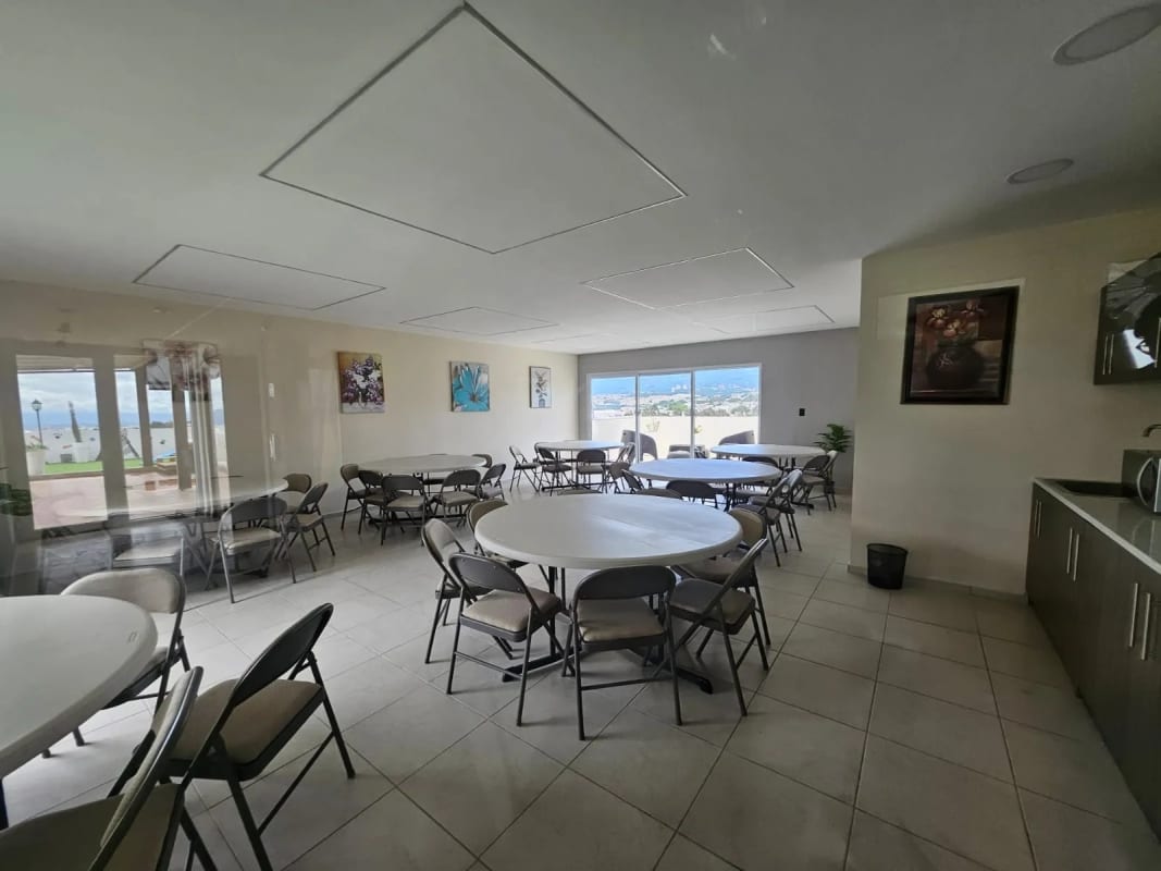 Apartamento en zona 11 a la altura de Centro Español Roosevelt — Apartamento en Venta en Zona 11, Guatemala, Ciudad — foto 10 de 10