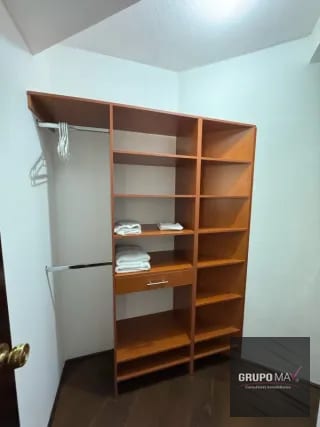 Apartamento Zona 10 Morada del Acueducto — Apartamento en Alquiler en Moradas del Acueducto, Zona 10, Guatemala, Ciudad — miniatura 2 de 7