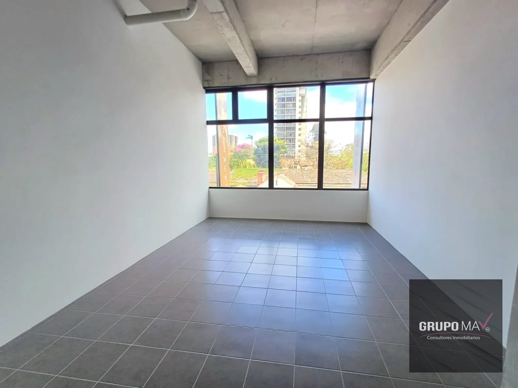 Oficina Zona 10 Edificio Fiamene - 6