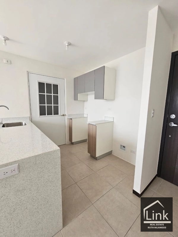 Apartamento en Venta zona 11 PARQUE SAN JORGE - 1