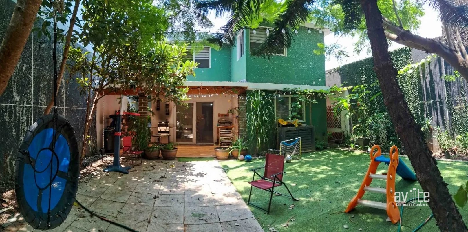 Valle del Sol, casa de 3 habitaciones, con doble jardin Q2,250,000.00 - 1