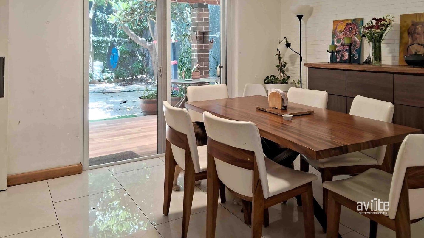 Valle del Sol,  casa de 3 habitaciones, con doble jardin   Q2,250,000.00 - 10