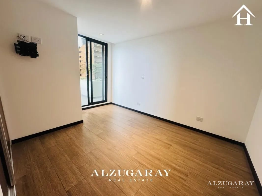 Apartamento con Jardín | 3 Hab. | Edificio en Zona 10 — Apartamento en Venta en Zona 10, Guatemala, Ciudad — foto 9 de 15