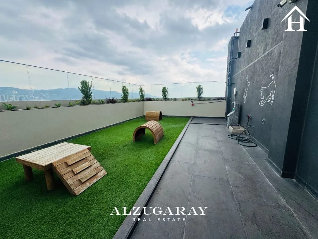 Apartamento con Jardín | 3 Hab. | Edificio en Zona 10 — Apartamento en Venta en Zona 10, Guatemala, Ciudad — foto 2 de 15
