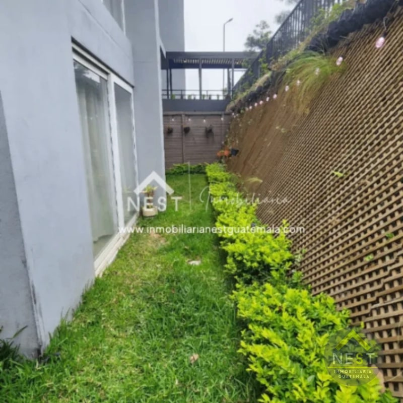 Apartamento en primer nivel con jardín y pérgola en VENTA | SAKAI - final de la Roosevelt - 9