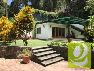 Casa grande  en venta en zona 16 de un nivel — Casa en Venta en Zona 16, Guatemala, Ciudad — miniatura 1 de 17