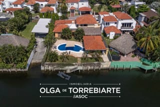 Casa en Condominio San Marino II — Casa en Venta en San Marino, Puerto Quetzal, Escuintla — miniatura 1 de 17