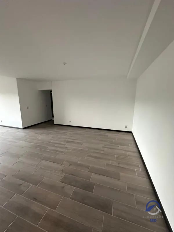Apartamento en renta en Apartamentos Segheria, zona 14, Ciudad de Guatemala — Apartamento en Alquiler en Segheria, Zona 14, Guatemala, Ciudad — foto 11 de 14