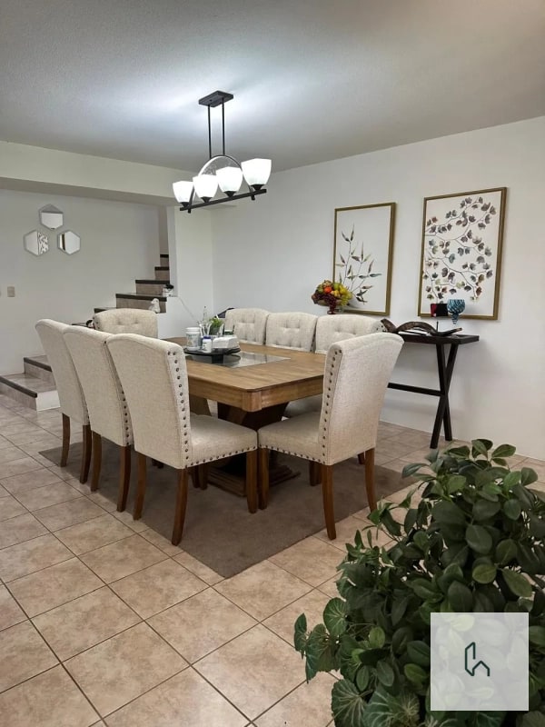 CASA EN VENTA EN FONTANA 3 - 11