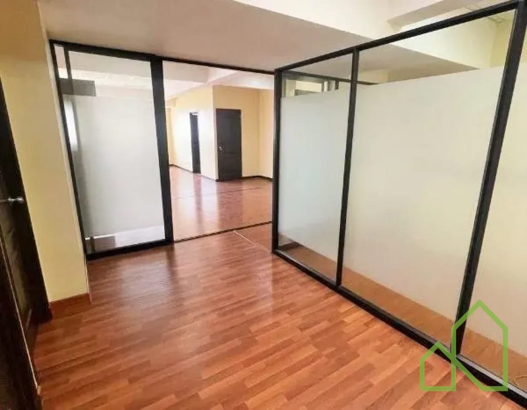 Oficina 93m2 en Alquiler en Torino 1 — Oficina en Alquiler en Torino, Zona 10, Guatemala, Ciudad — foto 4 de 6