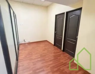 Oficina 93m2 en Alquiler en Torino 1 — Oficina en Alquiler en Torino, Zona 10, Guatemala, Ciudad — miniatura 5 de 6