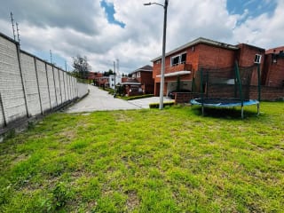Km 16 Buena Fuente Lote de 700 Vrs2 Semi plano — Terreno en Venta en Buena Fuente, Carretera a El Salvador, Guatemala, Ciudad — miniatura 2 de 5