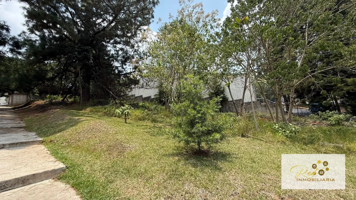 VENTA DE TERRENO LA MONTAÑA ZONA 16 - 1
