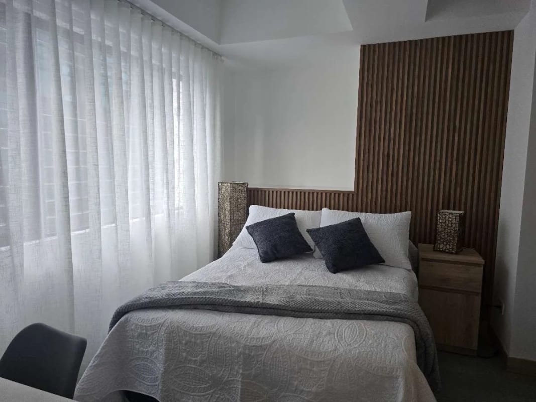 BONADIEZ, Zona 10 Apartamento en venta amueblado y equipado - 3