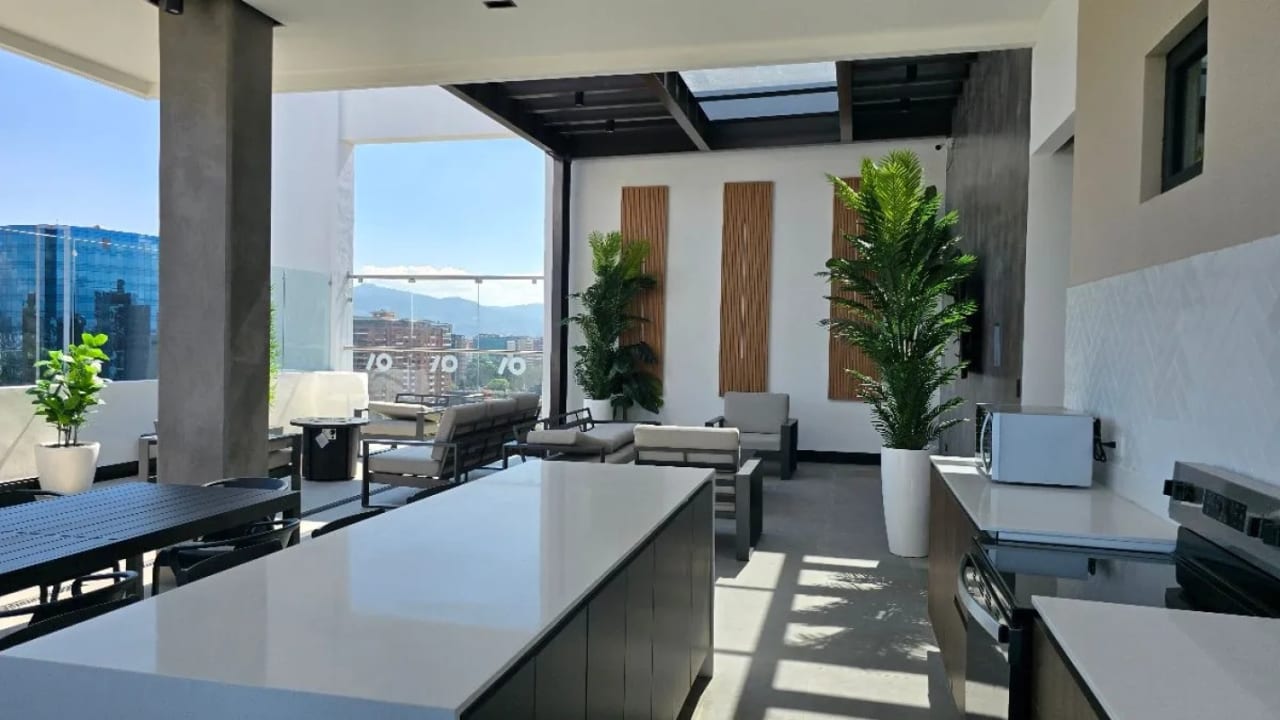 BONADIEZ, Zona 10 Apartamento en venta amueblado y equipado - 8