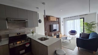 PARQUE 14- Apartamento en renta-amueblado — Apartamento en Alquiler en Parque 14, Zona 14, Guatemala, Ciudad — miniatura 1 de 12