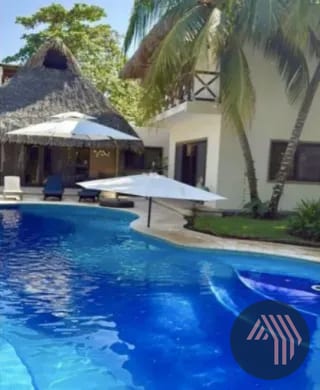 VENTA DE LINDA CASA DE PLAYA DENTRO DE CONDOMINIO - MONTERRICO  — Casa vacacional en Venta en Monterrico, Santa Rosa — miniatura 15 de 16