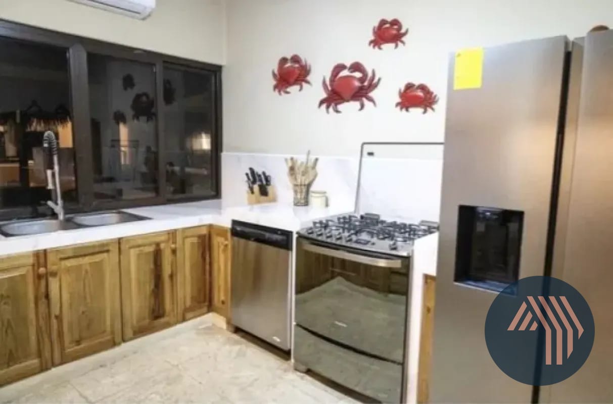 VENTA DE LINDA CASA DE PLAYA DENTRO DE CONDOMINIO - MONTERRICO  — Casa vacacional en Venta en Monterrico, Santa Rosa — foto 9 de 16