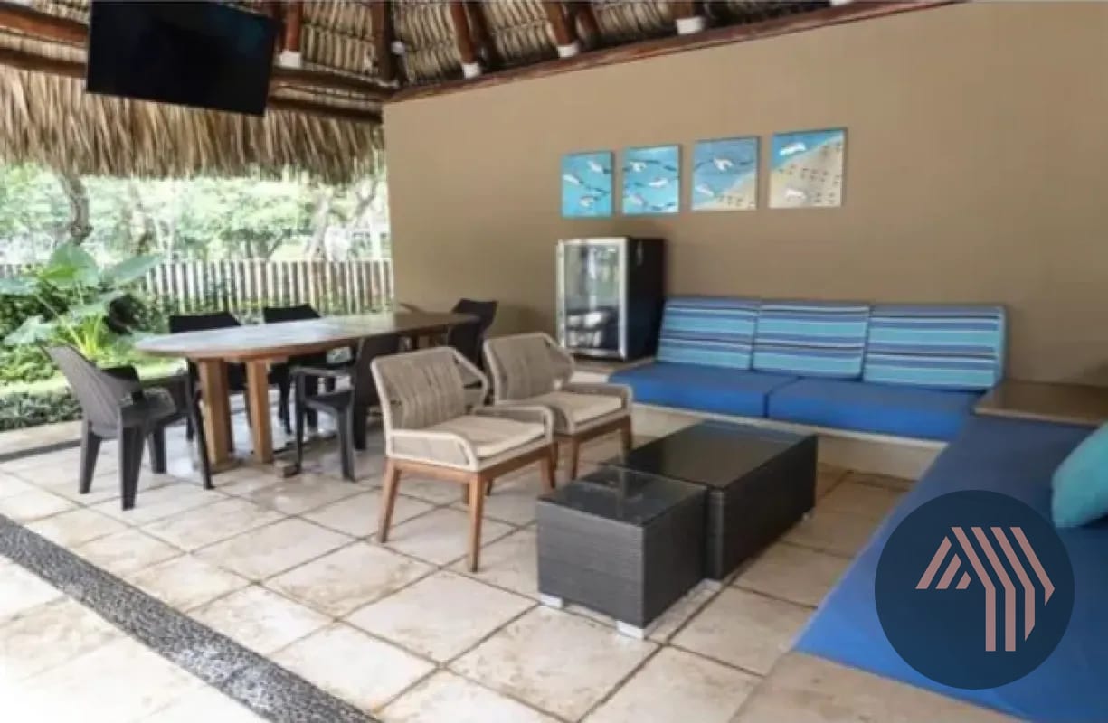 VENTA DE LINDA CASA DE PLAYA DENTRO DE CONDOMINIO - MONTERRICO  — Casa vacacional en Venta en Monterrico, Santa Rosa — foto 4 de 16